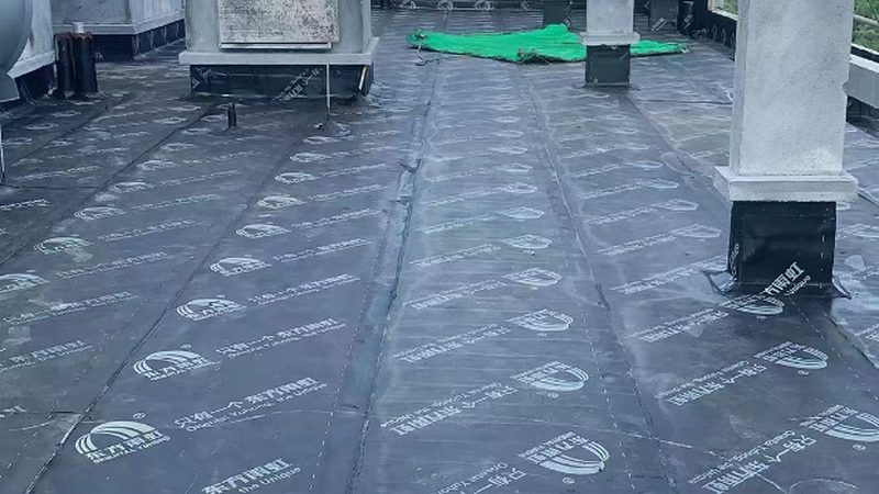 非固化防水涂料2mm厚度施工：工艺解析与注意事项**